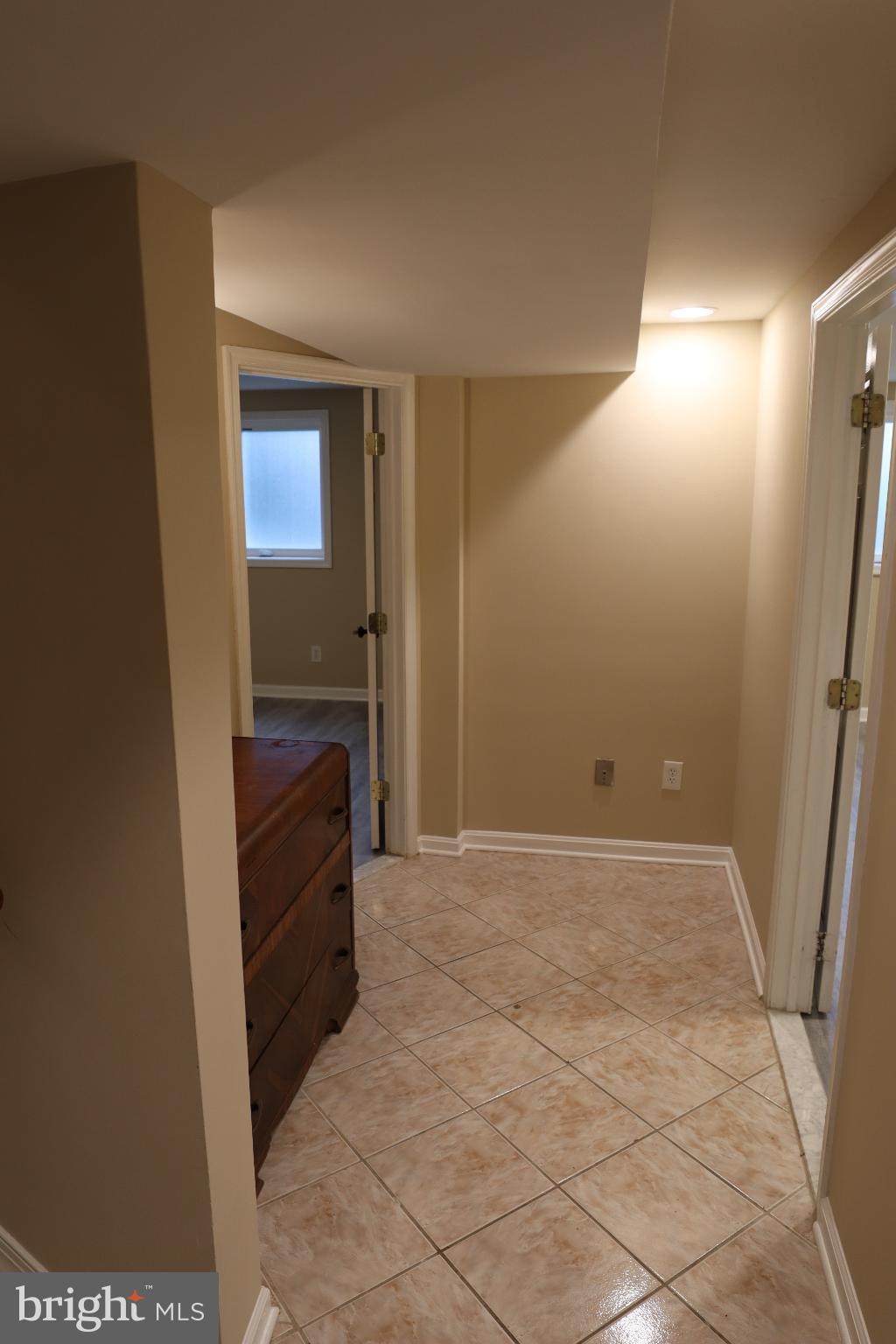 11202 Troy Road Rockville, MD 20852 - Photo 25 of 46