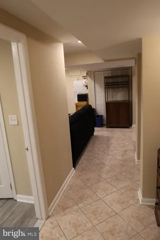 $2,300 | 11202 Troy Road, Rockville, MD 20852