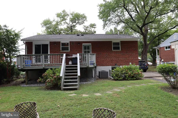$2,100 | 11202 Troy Road, Rockville, MD 20852