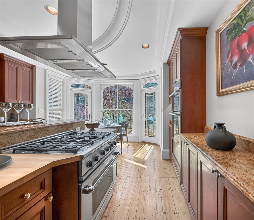 70 Montgomery Street Boston, MA 02116 - Photo 12 of 42