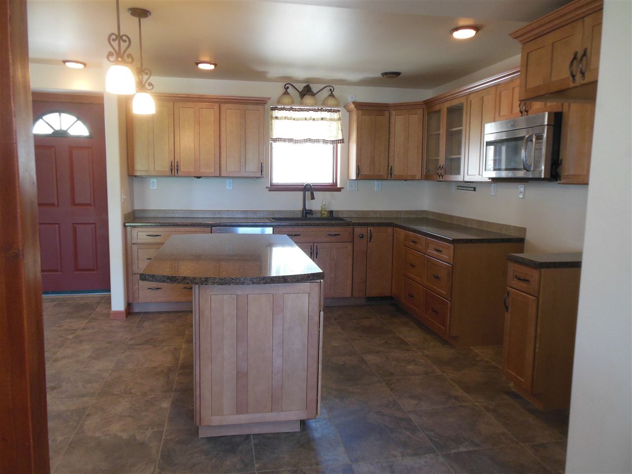 2571 Bossburg Road Evans, WA 99126 - Photo 3 of 20 Gallery Image 3