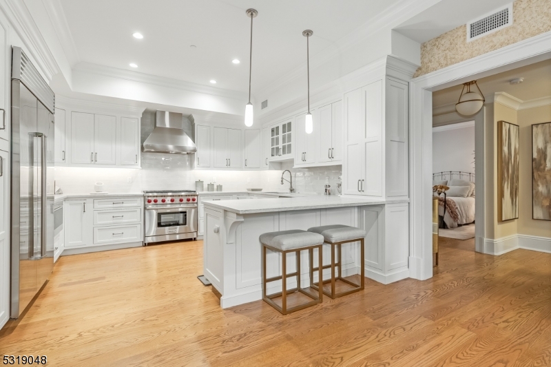 80 Claremont Road, Unit 802 Bernardsville, NJ 07924 - Photo 4 of 22