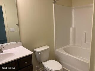 458 Sullivan Loop Road Midway Park, NC 28544 - Photo 14 of 22 320 Primary Bath