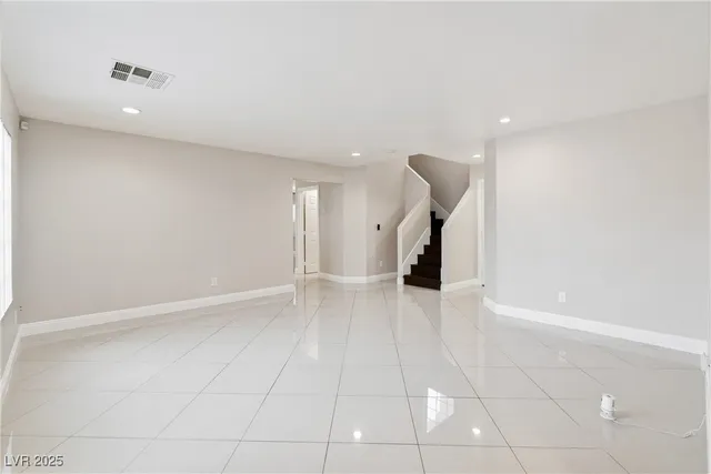 $2,500 | 5928 Turtle River Avenue, Las Vegas, NV 89156