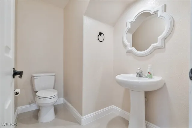 $2,500 | 5928 Turtle River Avenue, Las Vegas, NV 89156