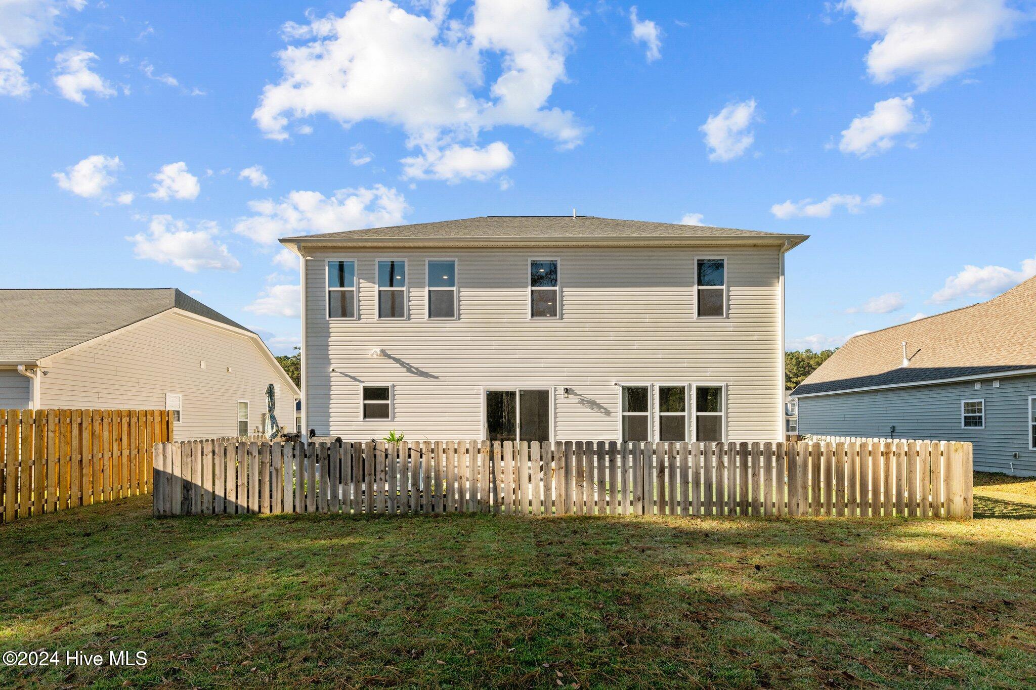 109 Station Yard Road New Bern, NC 28562 - Photo 47 of 50 52-web-or-mls-DSC_1528