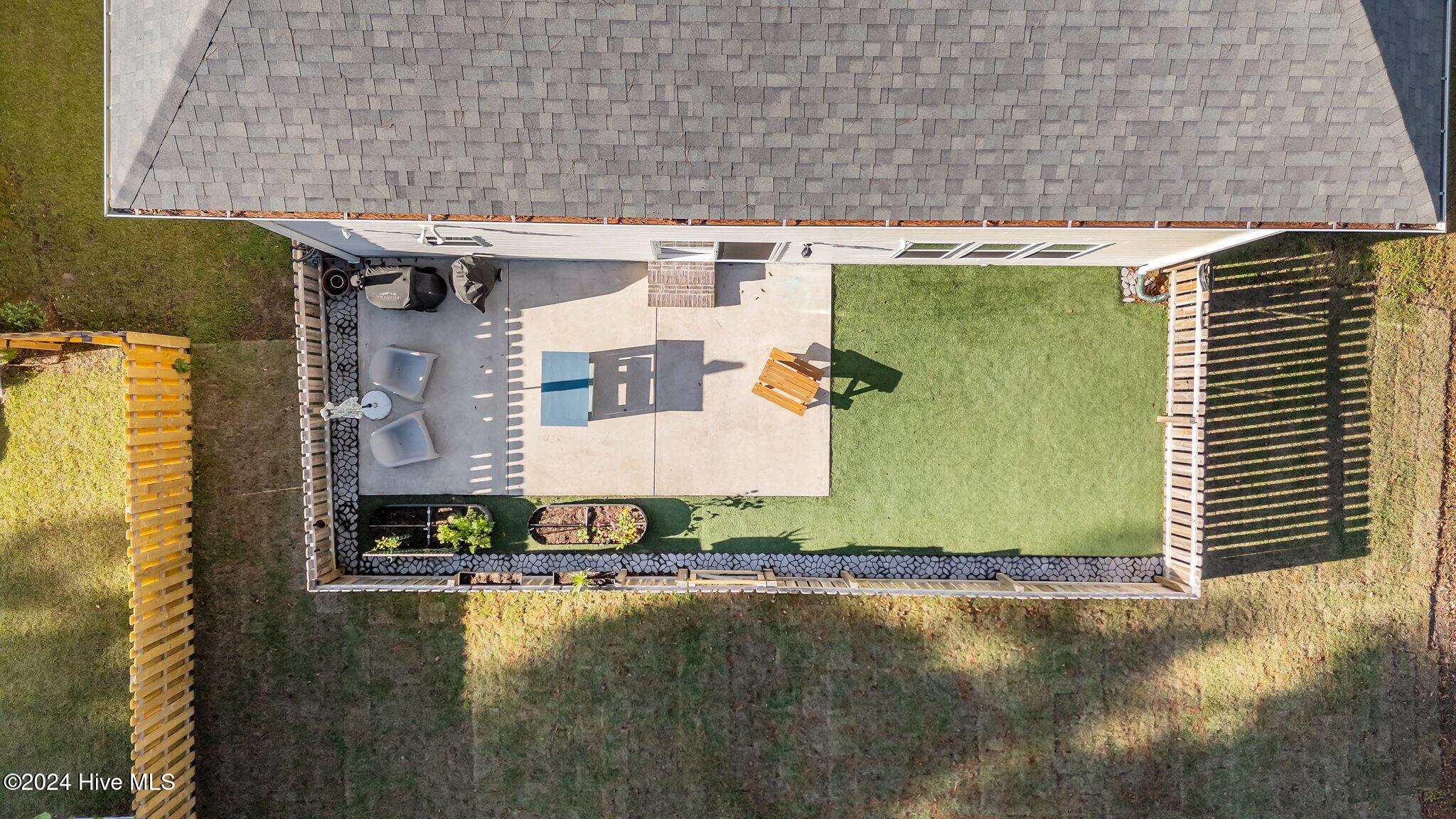 109 Station Yard Road New Bern, NC 28562 - Photo 7 of 50 7-web-or-mls-DJI_20241112145154_0519_D