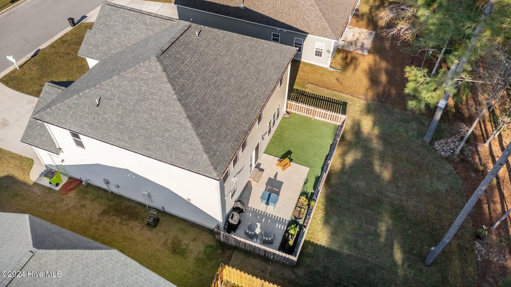 109 Station Yard Road New Bern, NC 28562 - Photo 10 of 50 10-web-or-mls-DJI_20241112145232_0522_D