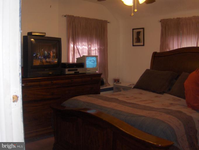624 Ridge Road Southeast Washington, DC 20019 - Photo 12 of 13 Bedroom (Master)