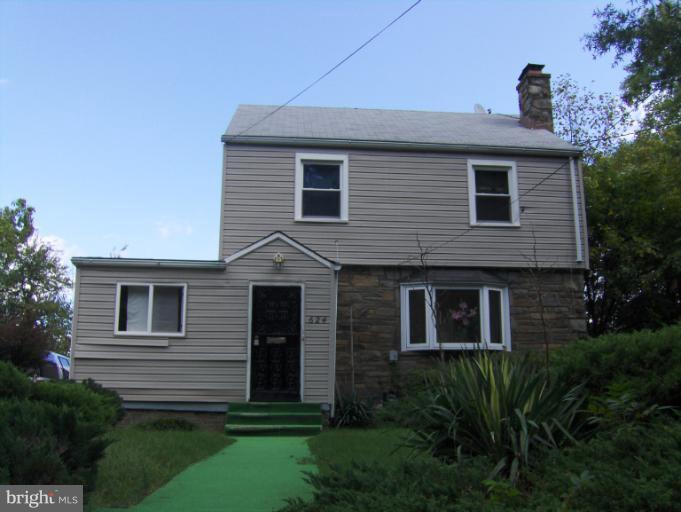624 Ridge Road Southeast Washington, DC 20019 - Photo 9 of 13 Exterior (Front)