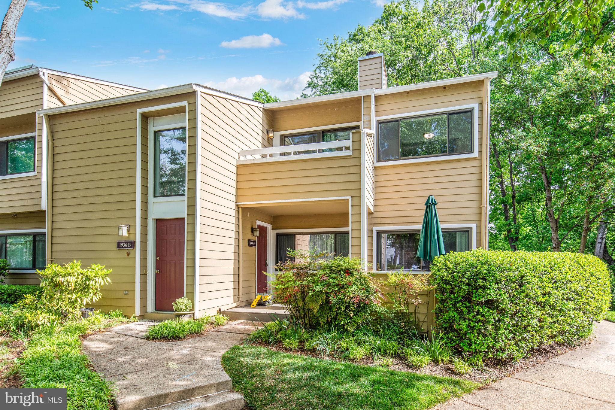 1936 B Villaridge Drive, Unit 1936B Reston, VA 20191 - Photo 1 of 28