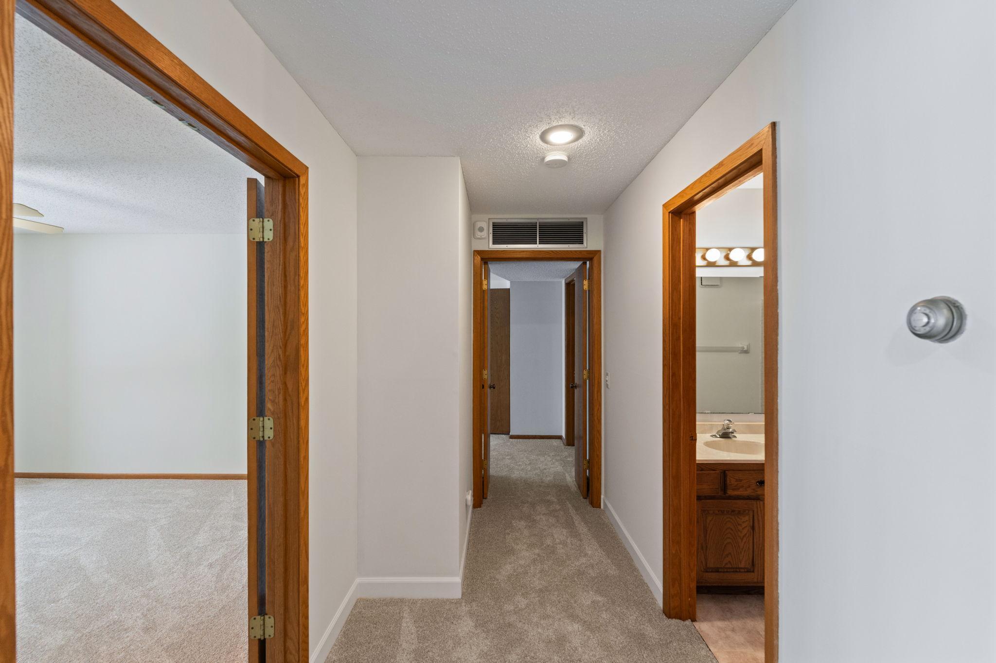 7200 Cahill Road, Unit 100 Edina, MN 55439 - Photo 15 of 27