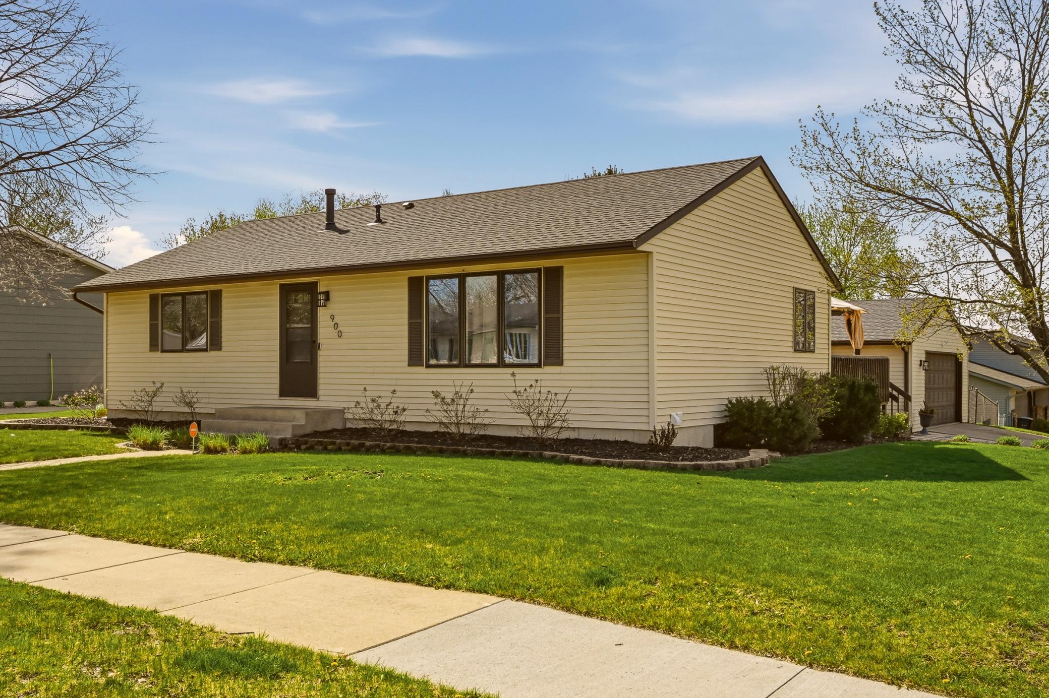 900 22nd Street Southeast Rochester, MN 55904 - Photo 2 of 48