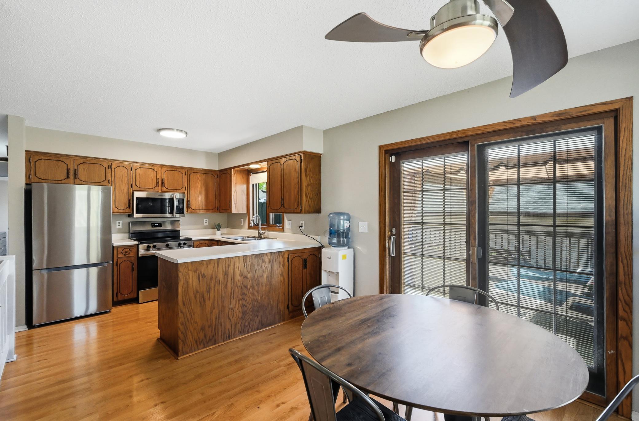 900 22nd Street Southeast Rochester, MN 55904 - Photo 9 of 48