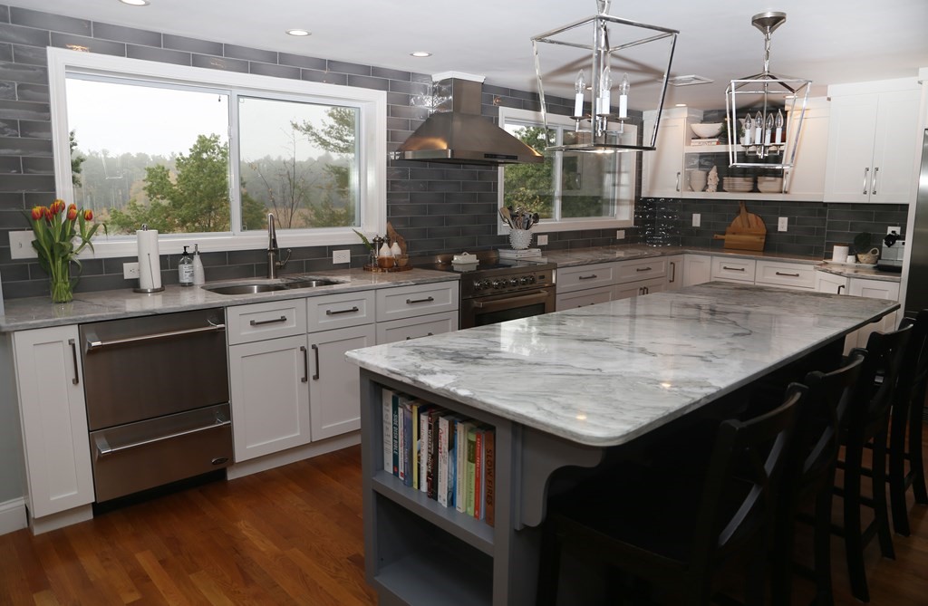 475 Taylor Road Stow, MA 01775 - Photo 6 of 33