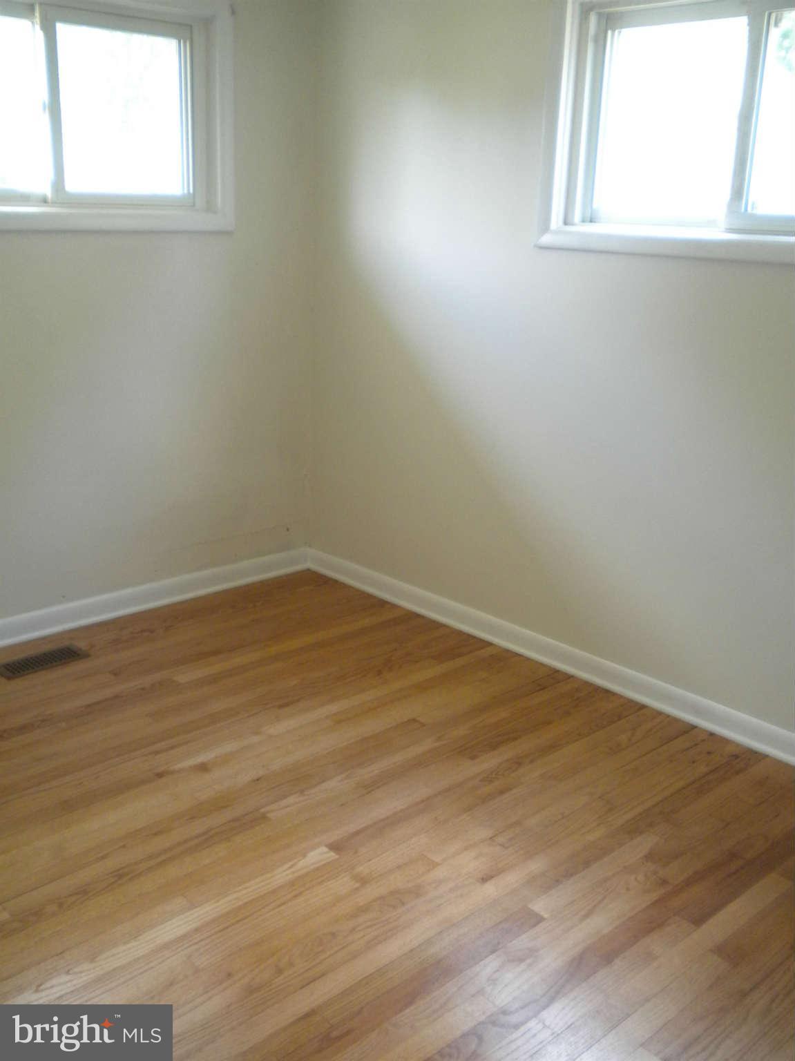 174 Kenwood Road Pasadena, MD 21122 - Photo 12 of 21 Bedroom