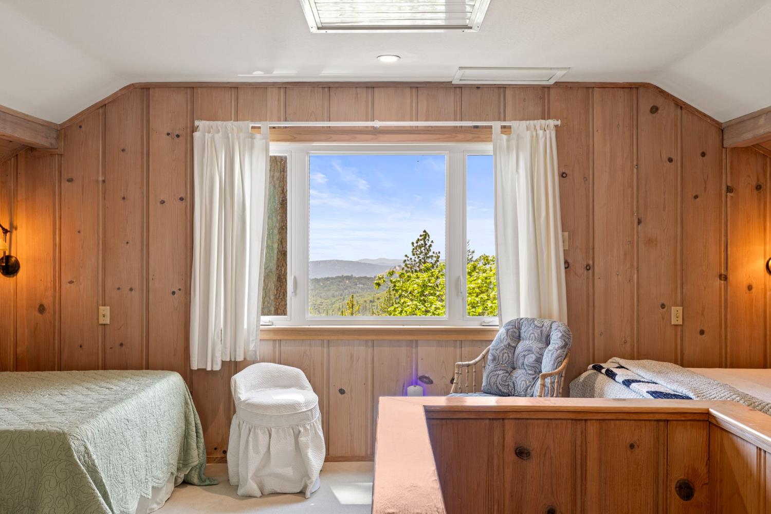 5821 Spanish Flat Road Placerville, CA 95667 - Photo 26 of 97 a bathroom with a sink and a window