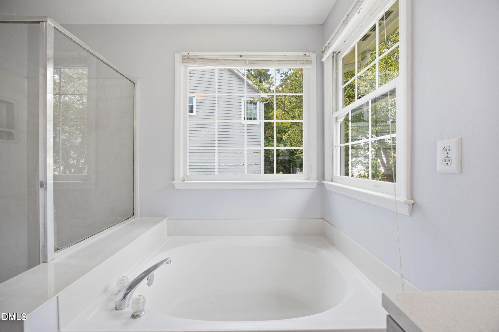 11113 North Radner Way Raleigh, NC 27613 - Photo 17 of 24 45-web-or-mls-IMG_4017