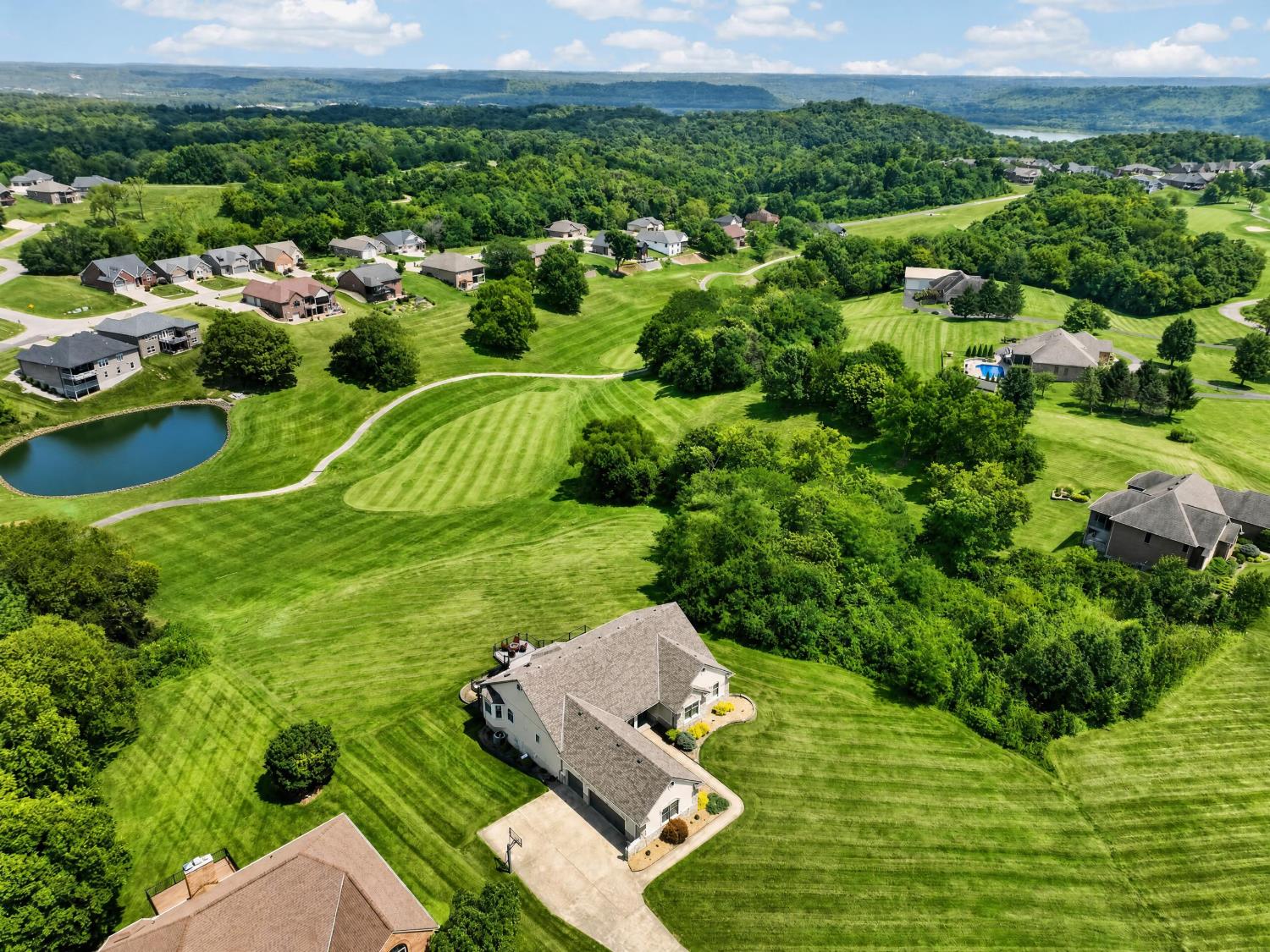 20980 State Line Road Lawrenceburg, IN 47025 - Photo 2 of 99 Aerial looking towards Pebble Beach