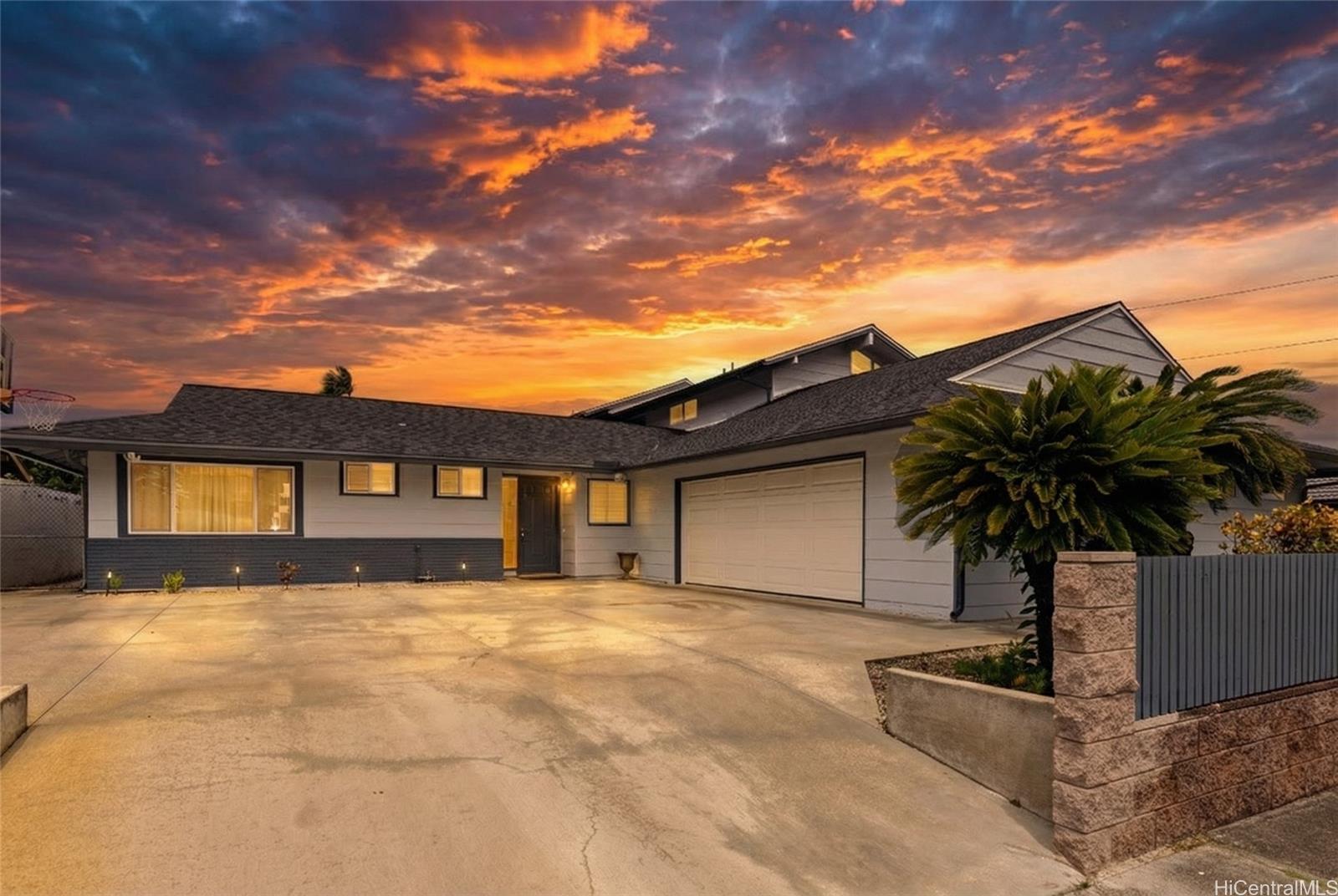 46-245 Lilipuna Road Kaneohe, HI 96744 - Photo 2 of 20