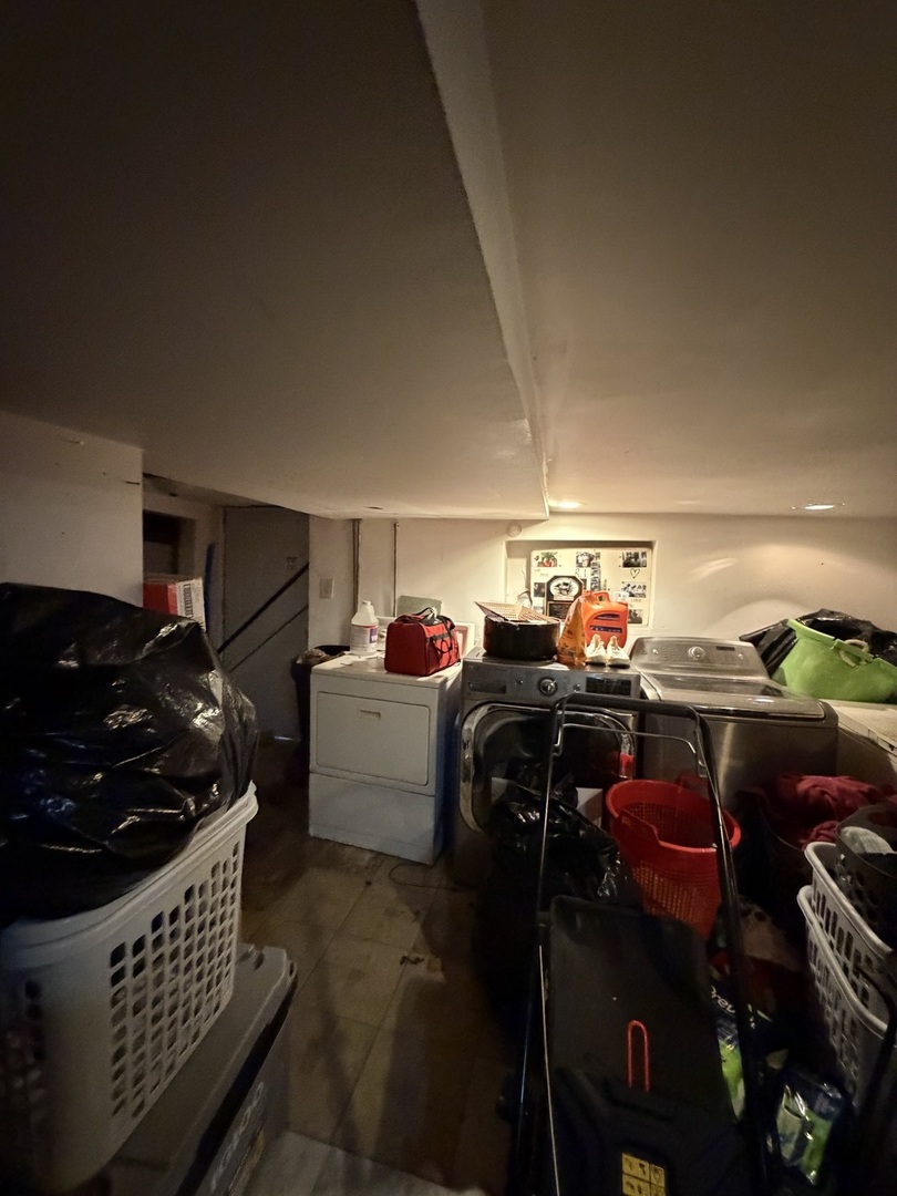 2057 West 70th Place Chicago, IL 60636 - Photo 7 of 8 a view of a garage with stuff