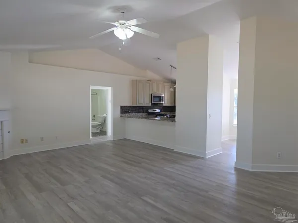 $279,995 | 272 South 61st Avenue, Pensacola, FL 32506
