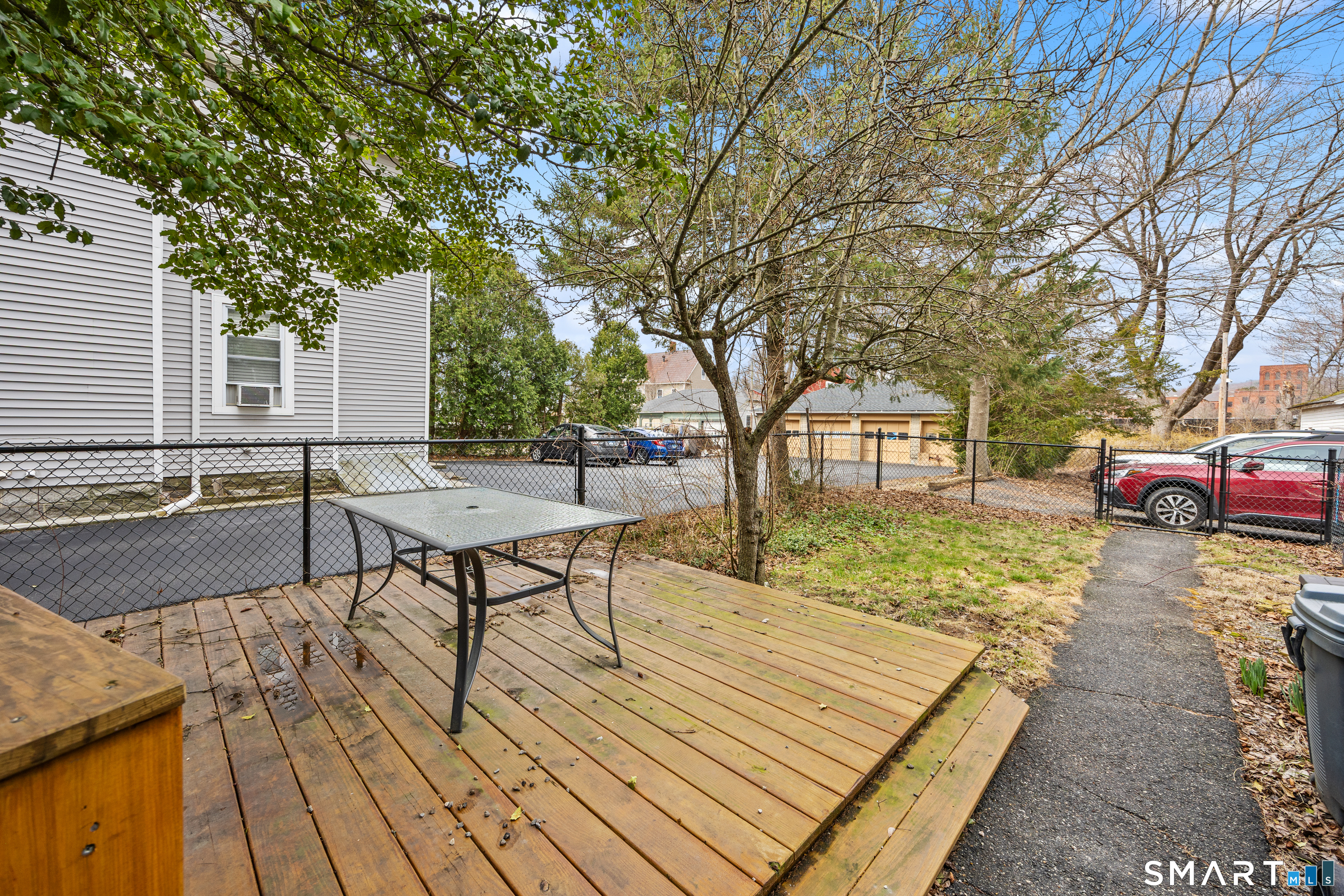 439 Prospect Street Torrington, CT 06790 - Photo 26 of 28