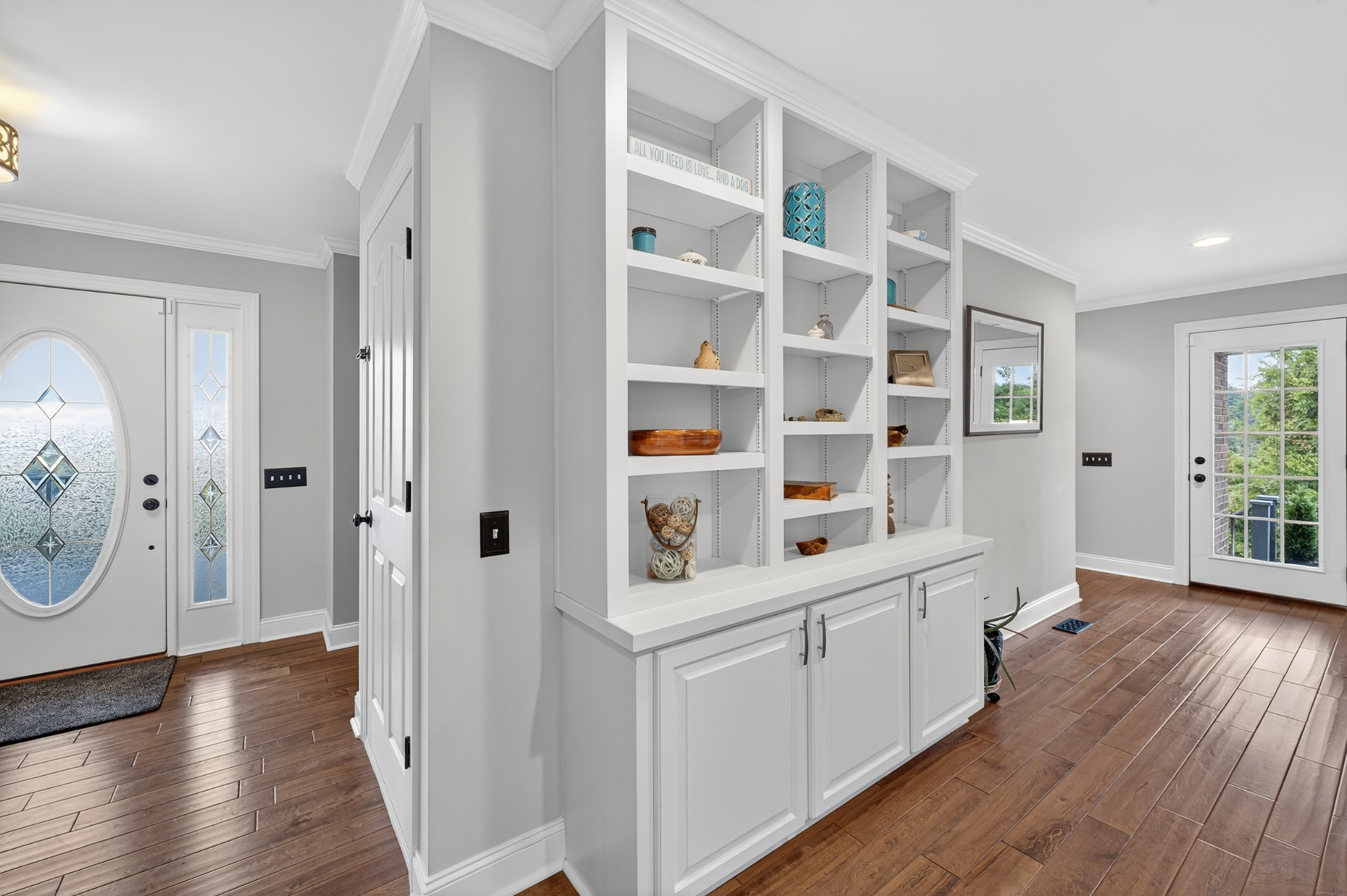 915 Normandy Road Normandy, TN 37360 - Photo 30 of 100 a room with a wooden floor and white walls