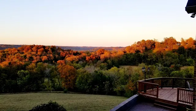 $680,000 | 915 Normandy Road, Normandy, TN 37360