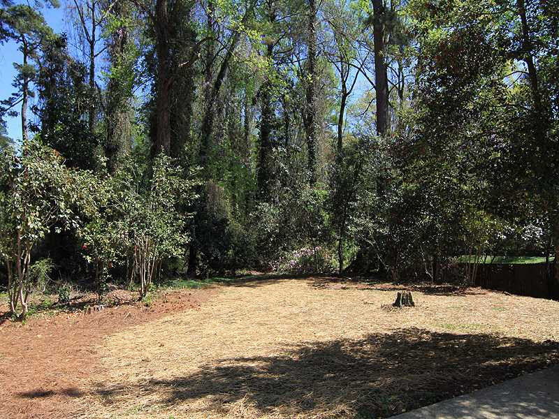1210 Canterbury Road Raleigh, NC 27608 - Photo 22 of 23 Backyard