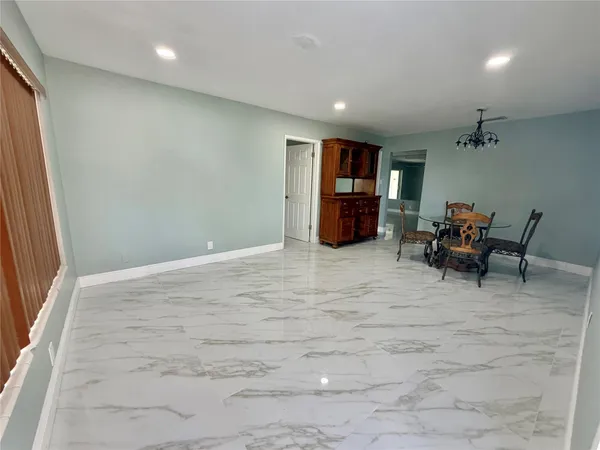 a view of work space with furniture