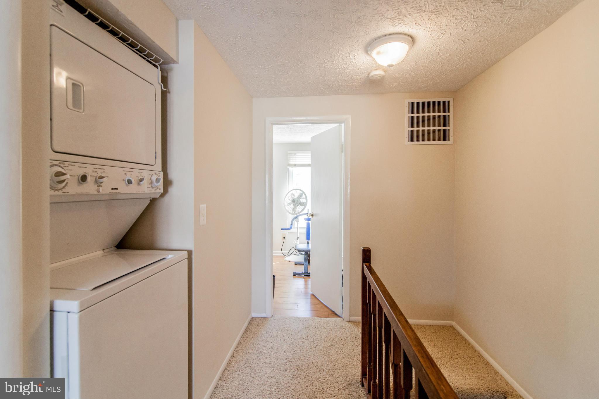 12519 Cross Ridge Way Germantown, MD 20874 - Photo 16 of 27 Upstairs Hall