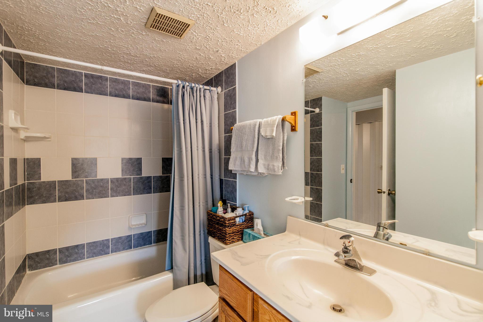 12519 Cross Ridge Way Germantown, MD 20874 - Photo 20 of 27 Bath