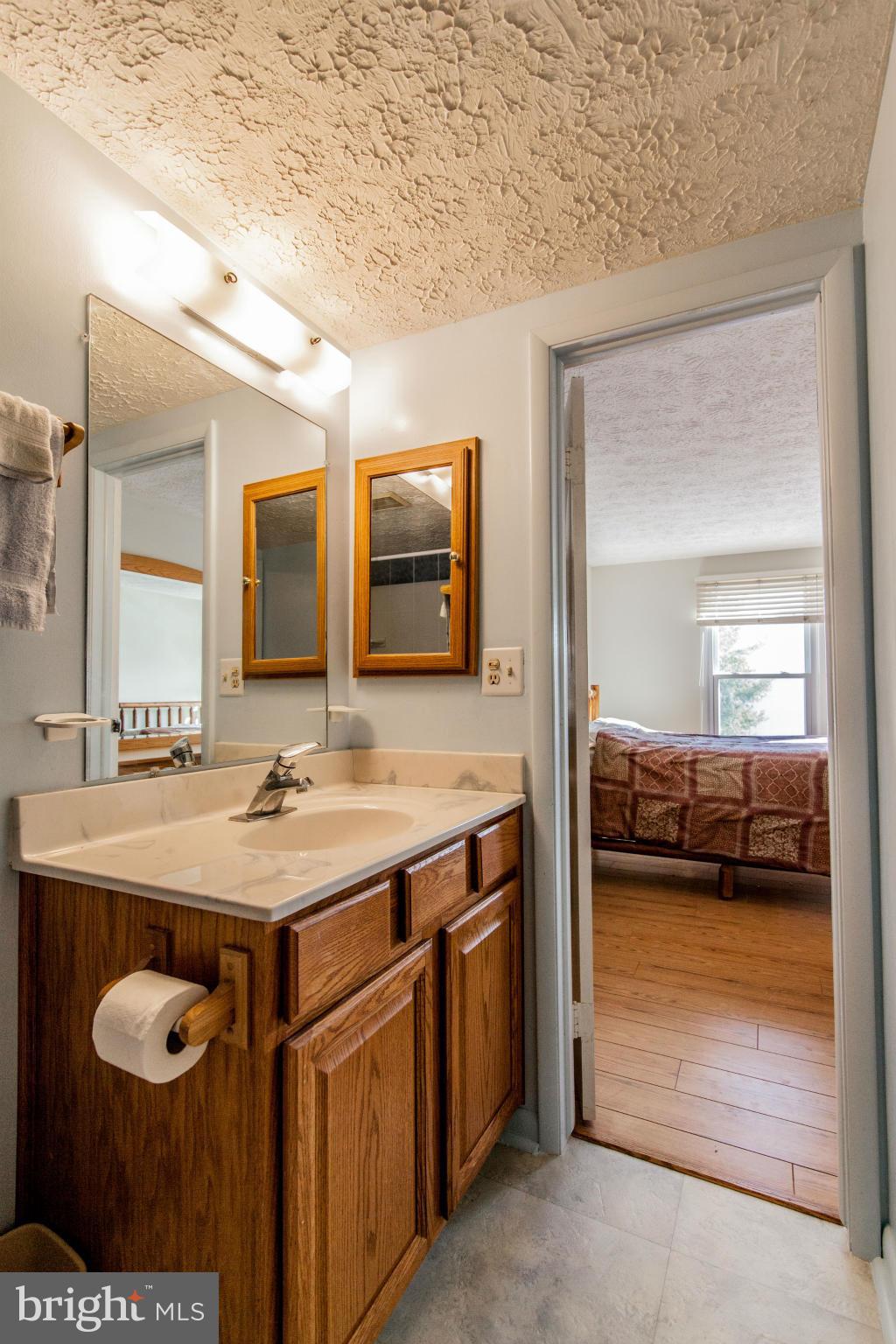 12519 Cross Ridge Way Germantown, MD 20874 - Photo 21 of 27 Bath