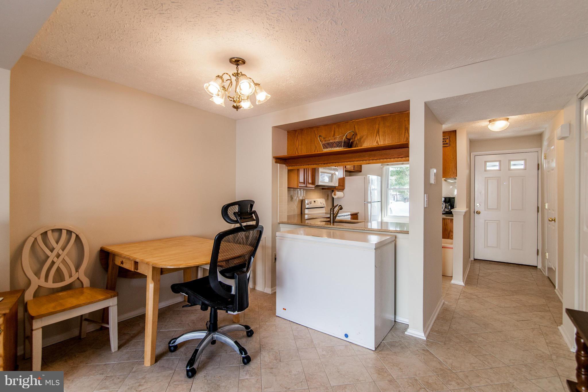 12519 Cross Ridge Way Germantown, MD 20874 - Photo 7 of 27 Dining Room