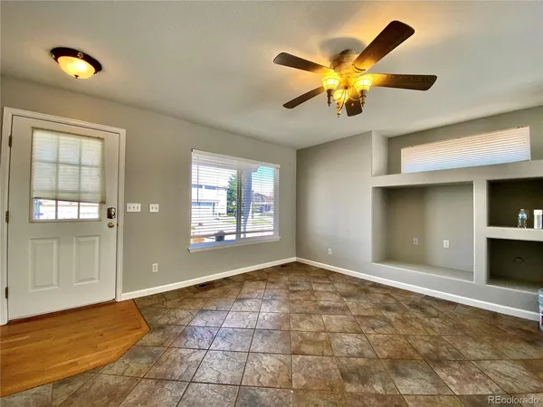 $2,895 | 4964 Waldenwood Drive, Highlands Ranch, CO 80130
