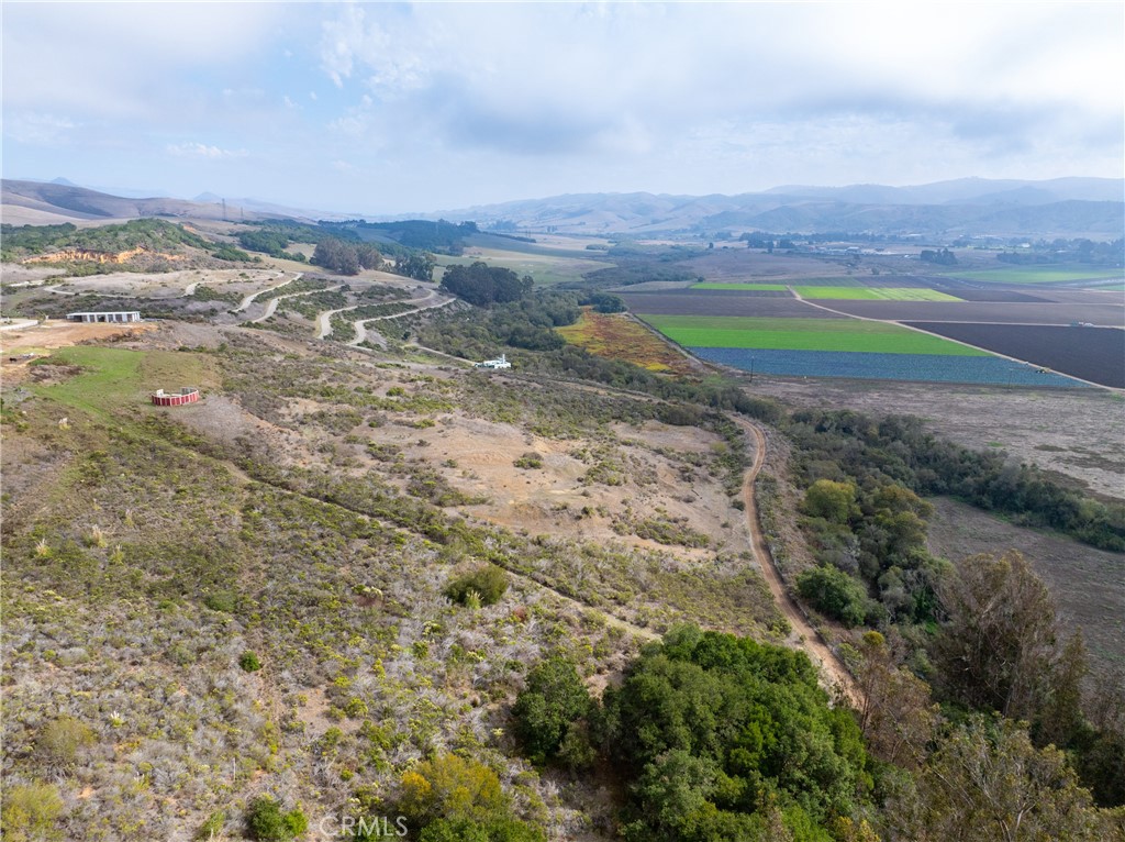 1987 Turri Road San Luis Obispo, CA 93405 - Photo 20 of 34 a view of a field with an ocean