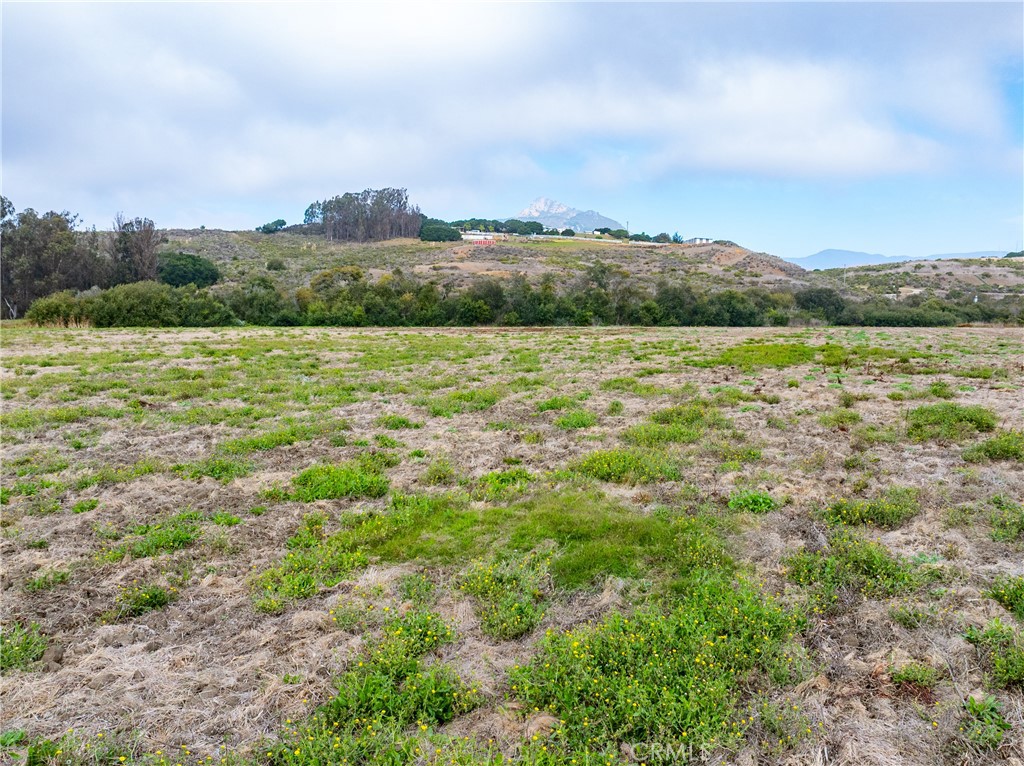 1987 Turri Road San Luis Obispo, CA 93405 - Photo 25 of 34 a view of a lake with houses in the back