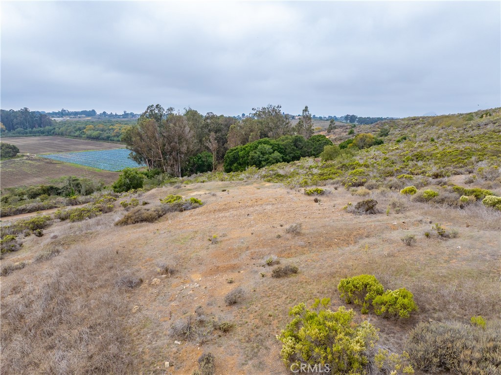 1987 Turri Road San Luis Obispo, CA 93405 - Photo 30 of 34 a view of a road with a beach