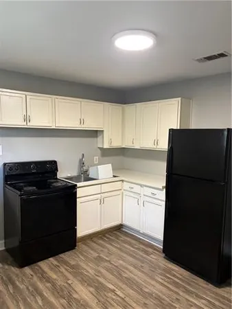 $1,350 | 4965 Camelia Street, New Orleans, LA 70126