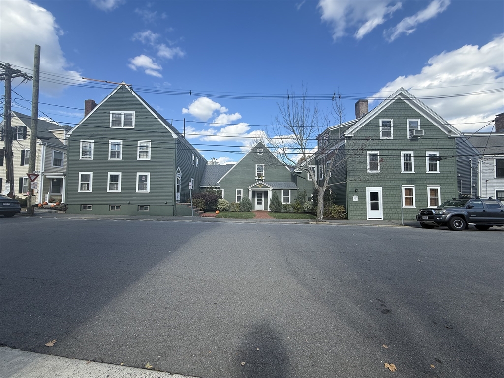 8 Franklin Street, Unit 19 Marblehead, MA 01945 - Photo 8 of 15 a view of a city street from a building