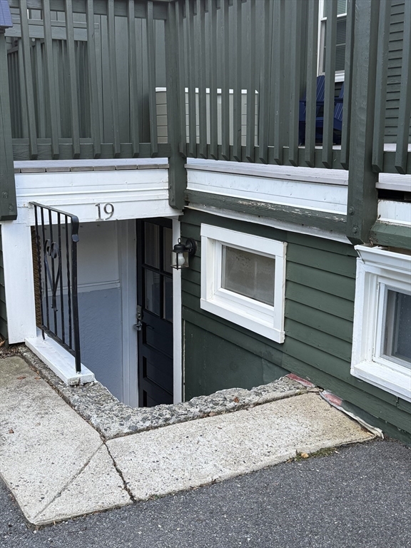 8 Franklin Street, Unit 19 Marblehead, MA 01945 - Photo 10 of 15 a view of wooden door