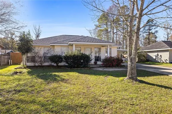 $199,900 | 14704 Cypress Hollow Drive, Ponchatoula, LA 70454