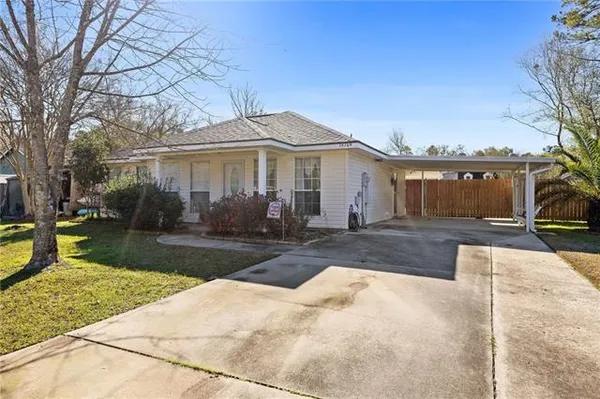 $199,900 | 14704 Cypress Hollow Drive, Ponchatoula, LA 70454
