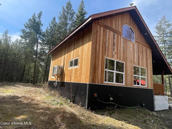 $645,000 | 391 Champs Road, Bonners Ferry, ID 83805