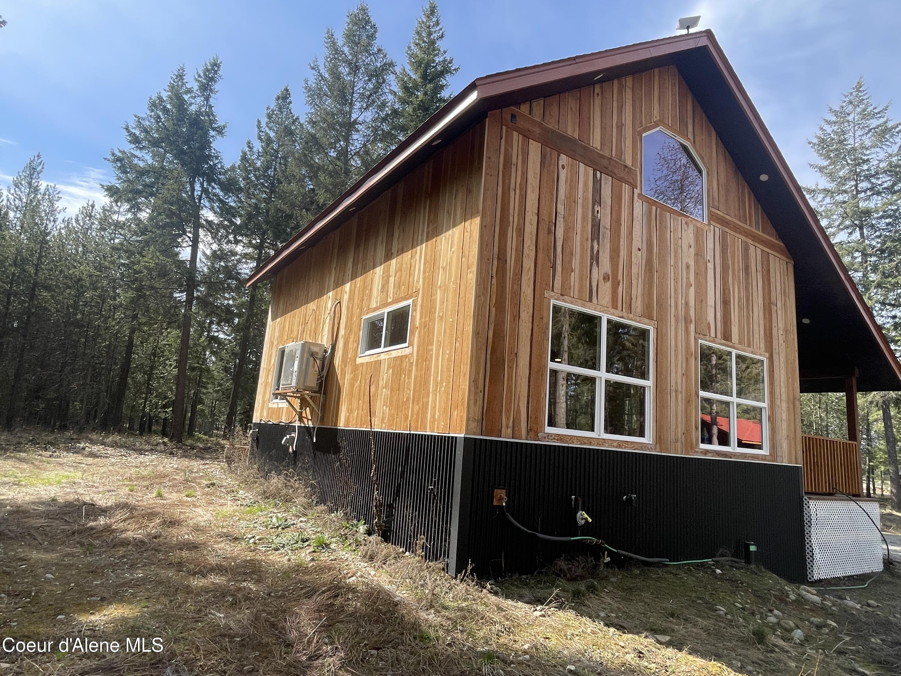 391 Champs Road Bonners Ferry, ID 83805 - Photo 4 of 45 4