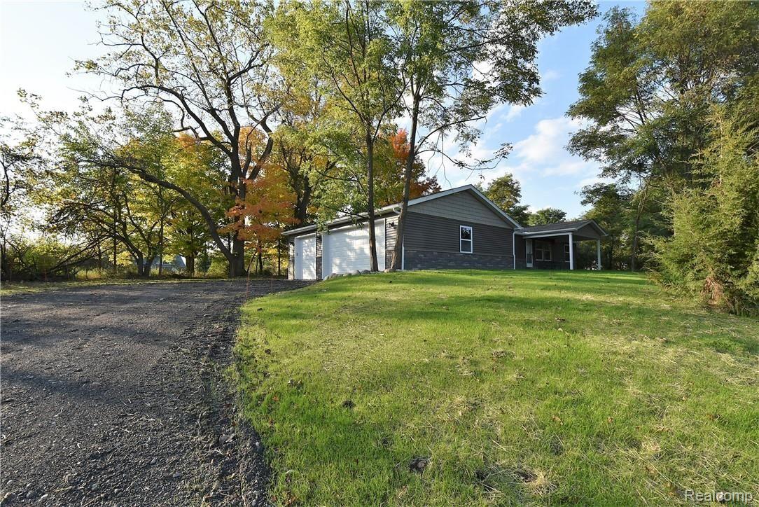 4036 Pne Rdg Drive Dryden, MI 48428 - Photo 3 of 33 DSC_7172.JPG