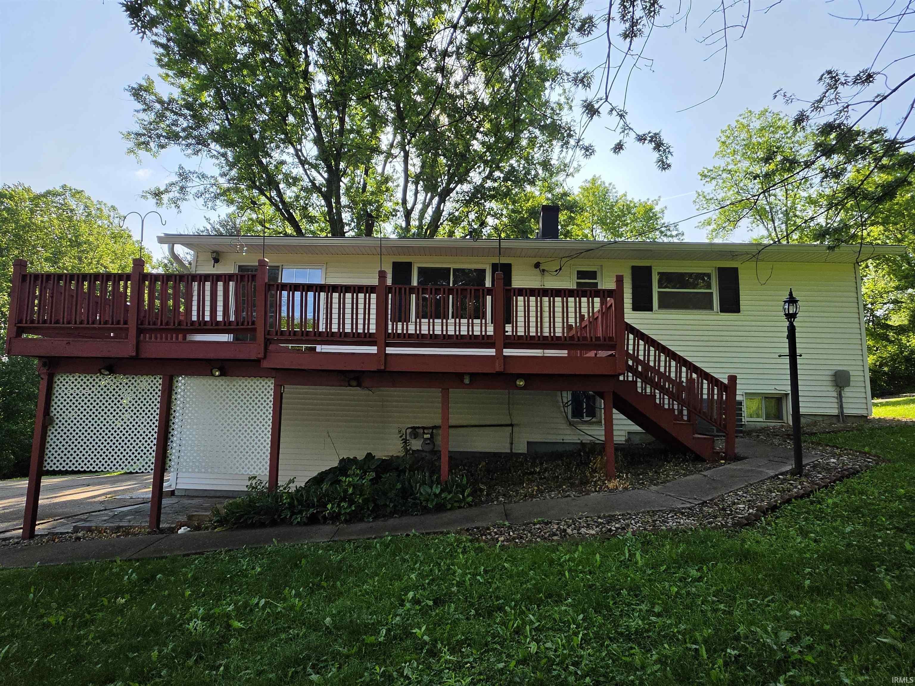 4625 North Ridgewood Drive Bloomington, IN 47404 - Photo 5 of 36