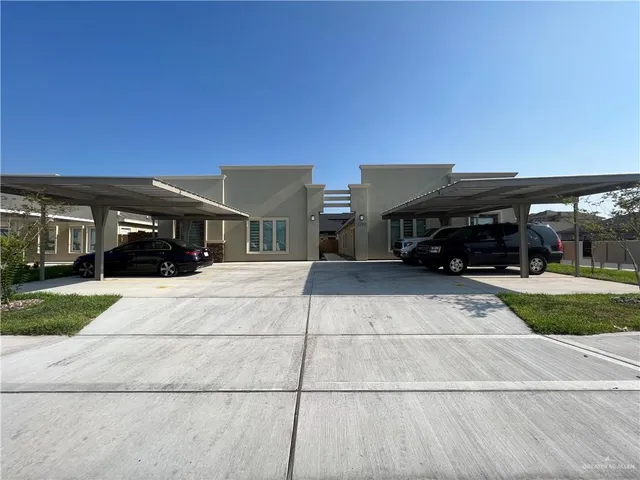 $1,400 | 2202 Taxco Court, Unit 4, Edinburg, TX 78542