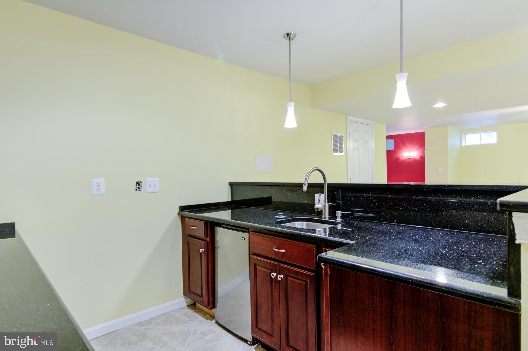 5127 Veronica Road Centreville, VA 20120 - Photo 30 of 50